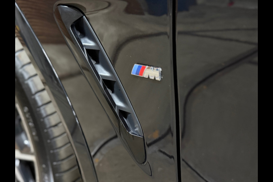 BMW X3 XDrive30e High Executive | M-Sport Shadow Line | LED | Pano | HUD | Sportstoelen