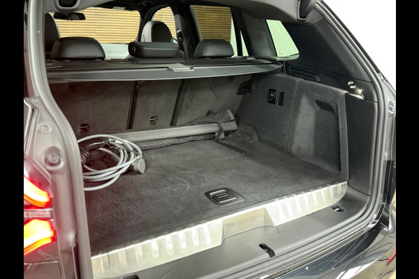BMW X3 XDrive30e High Executive | M-Sport Shadow Line | LED | Pano | HUD | Sportstoelen