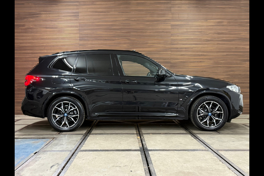 BMW X3 XDrive30e High Executive | M-Sport Shadow Line | LED | Pano | HUD | Sportstoelen