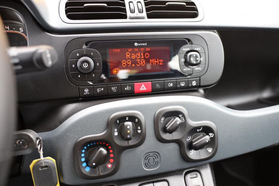 Fiat Panda 0.9 TwinAir Popstar / NAP / Airco / Elek Pakket / Zeer Nette Staat