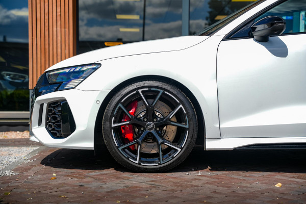 Audi RS3 Limousine 2.5 TFSI RS 3 quattro Panoramadak B&O HUD ACC Hulk Edition