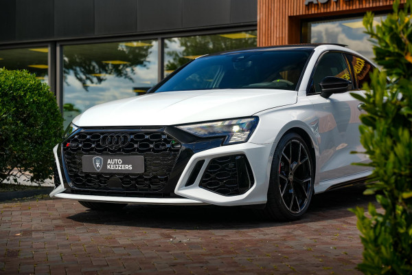 Audi RS3 Limousine 2.5 TFSI RS 3 quattro Panoramadak B&O HUD ACC Hulk Edition