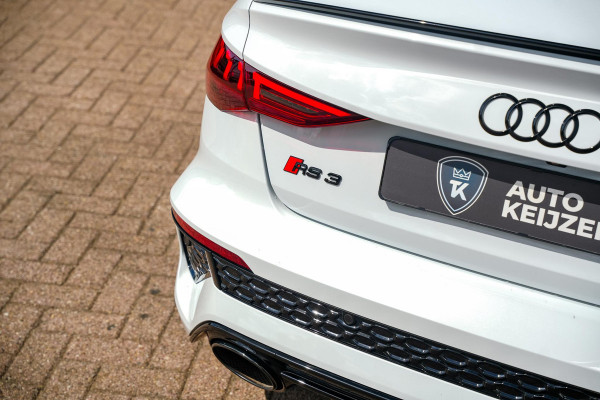 Audi RS3 Limousine 2.5 TFSI RS 3 quattro Panoramadak B&O HUD ACC Hulk Edition