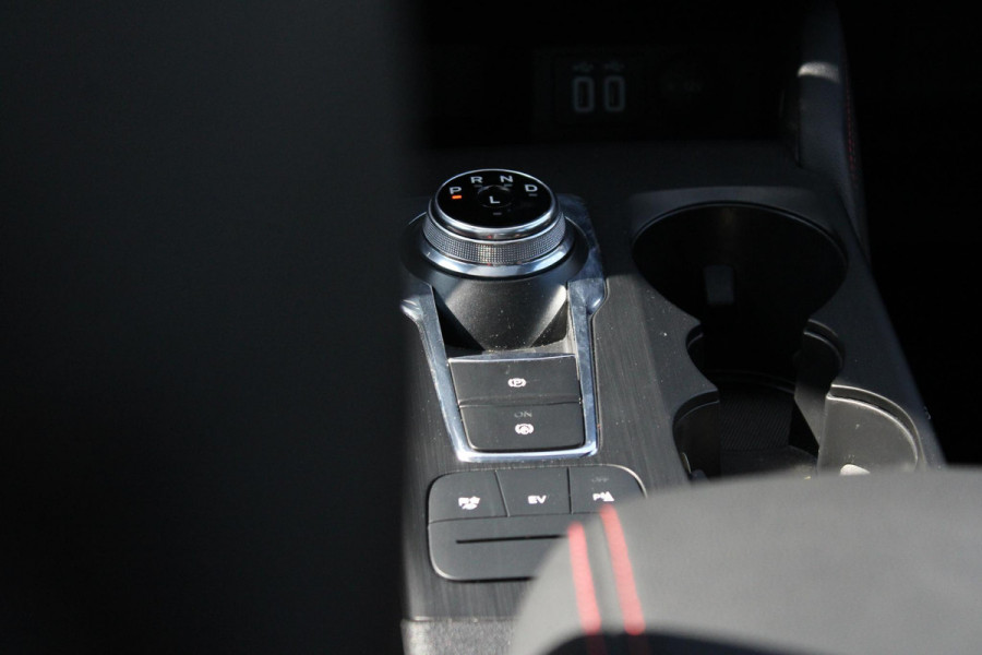 Ford Kuga 2.5 PHEV ST-Line | Trekhaak | Panoramadak | Winter Pack