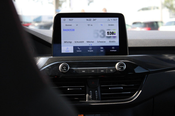 Ford Kuga 2.5 PHEV ST-Line | Trekhaak | Panoramadak | Winter Pack