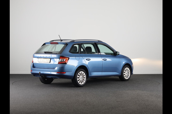 Škoda Fabia Combi 1.0 TSI Ambition 95pk | Trekhaak | Climatronic | Navigatie via App | Parkeersensoren achter