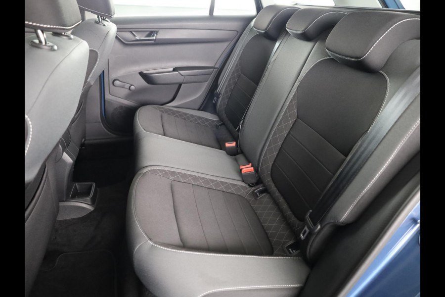Škoda Fabia Combi 1.0 TSI Ambition 95pk | Trekhaak | Climatronic | Navigatie via App | Parkeersensoren achter