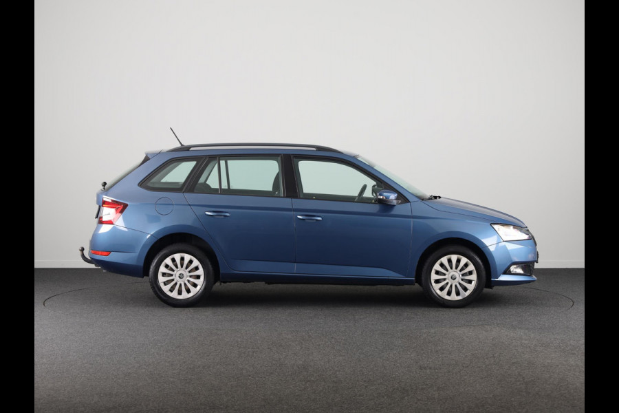 Škoda Fabia Combi 1.0 TSI Ambition 95pk | Trekhaak | Climatronic | Navigatie via App | Parkeersensoren achter