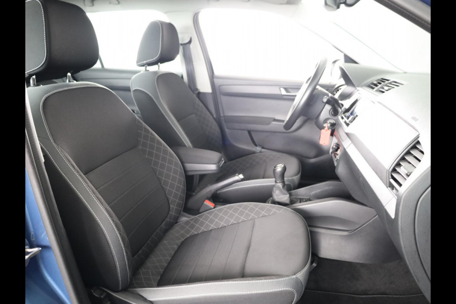 Škoda Fabia Combi 1.0 TSI Ambition 95pk | Trekhaak | Climatronic | Navigatie via App | Parkeersensoren achter