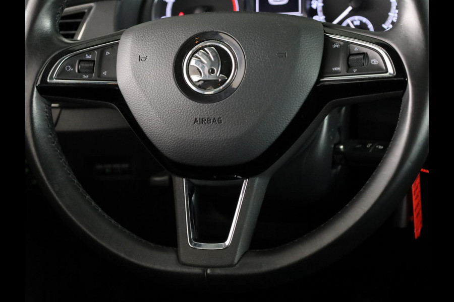 Škoda Fabia Combi 1.0 TSI Ambition 95pk | Trekhaak | Climatronic | Navigatie via App | Parkeersensoren achter