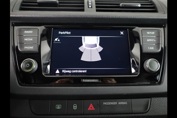Škoda Fabia Combi 1.0 TSI Ambition 95pk | Trekhaak | Climatronic | Navigatie via App | Parkeersensoren achter