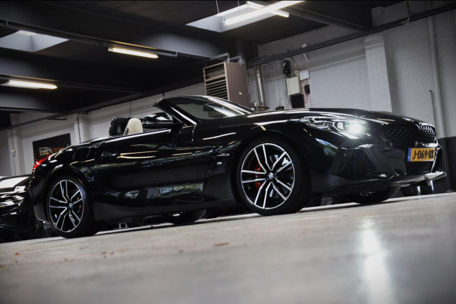 BMW Z4 Roadster M40i High Executive Edition Navi|Leder|2e Eig|Org.NL|340pk!|Dealer onderhouden