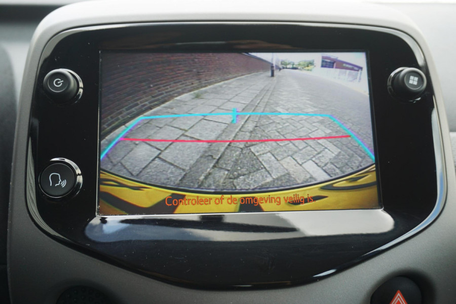 Peugeot 108 1.0 e-VTi Active|Camera|Navigatie/AppleCarPlay |Rijklaar incl.garantie