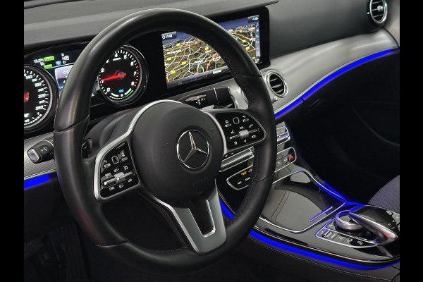 Mercedes-Benz E-Klasse 300 e 9MATIC Avantgarde Plug In Hybrid 320pk UNIEK 42.495km PHEV | Trekhaak af Fabriek | Camera | Sportstoelen Verwarmd | Apple Carplay | Led Koplampen |