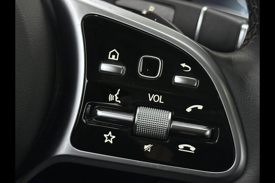 Mercedes-Benz E-Klasse 300 e 9MATIC Avantgarde Plug In Hybrid 320pk UNIEK 42.495km PHEV | Trekhaak af Fabriek | Camera | Sportstoelen Verwarmd | Apple Carplay | Led Koplampen |