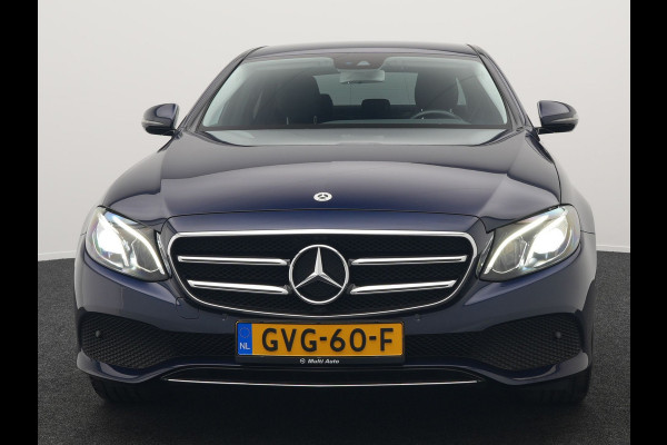 Mercedes-Benz E-Klasse 300 e 9MATIC Avantgarde Plug In Hybrid 320pk UNIEK 42.495km PHEV | Trekhaak af Fabriek | Camera | Sportstoelen Verwarmd | Apple Carplay | Led Koplampen |