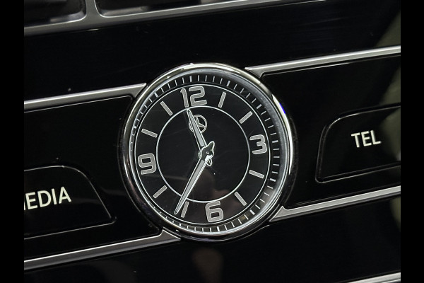 Mercedes-Benz E-Klasse 300 e 9MATIC Avantgarde Plug In Hybrid 320pk UNIEK 42.495km PHEV | Trekhaak af Fabriek | Camera | Sportstoelen Verwarmd | Apple Carplay | Led Koplampen |