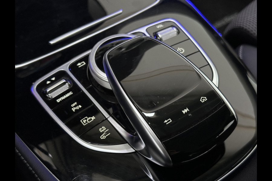 Mercedes-Benz E-Klasse 300 e 9MATIC Avantgarde Plug In Hybrid 320pk UNIEK 42.495km PHEV | Trekhaak af Fabriek | Camera | Sportstoelen Verwarmd | Apple Carplay | Led Koplampen |