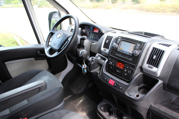 Fiat Ducato 35 2.3 MultiJet 150PK Euro6 L2H2 ✓Dhollandia Laadklep 500KG ✓ airco ✓ cruise control ✓navigatie