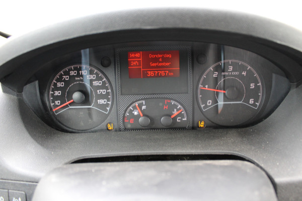 Fiat Ducato 35 2.3 MultiJet 150PK Euro6 L2H2 ✓Dhollandia Laadklep 500KG ✓ airco ✓ cruise control ✓navigatie