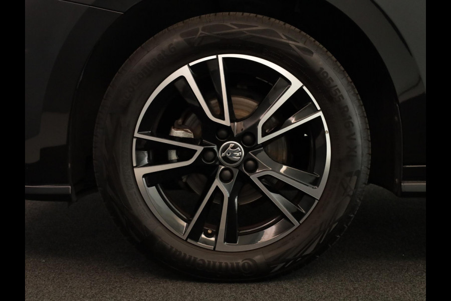 Škoda Fabia 1.0 TSI Monte Carlo 95 pk | Verlengde garantie | Navigatie via App | Parkeersensoren | Achteruitrijcamera | Apple Carplay/Android Auto | Stoelverwarming |