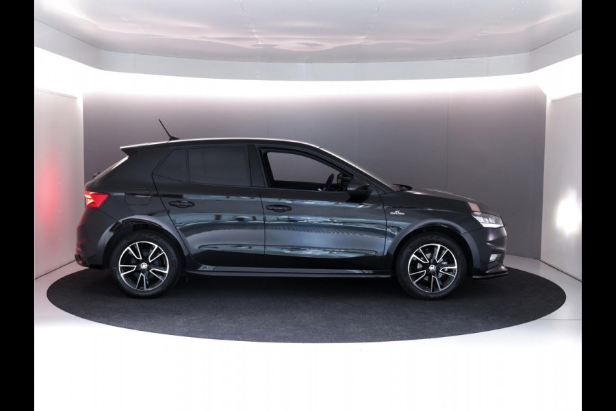 Škoda Fabia 1.0 TSI Monte Carlo 95 pk | Verlengde garantie | Navigatie via App | Parkeersensoren | Achteruitrijcamera | Apple Carplay/Android Auto | Stoelverwarming |