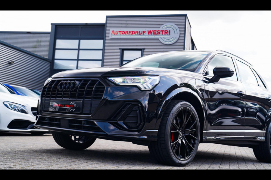 Audi Q3 45 TFSI e Business Edition | Sonos | Camera | Stuurwielverwarming Audi Q3 45 TFSI e Business Edition | Sonos | Camera | Stuurwielverwarming