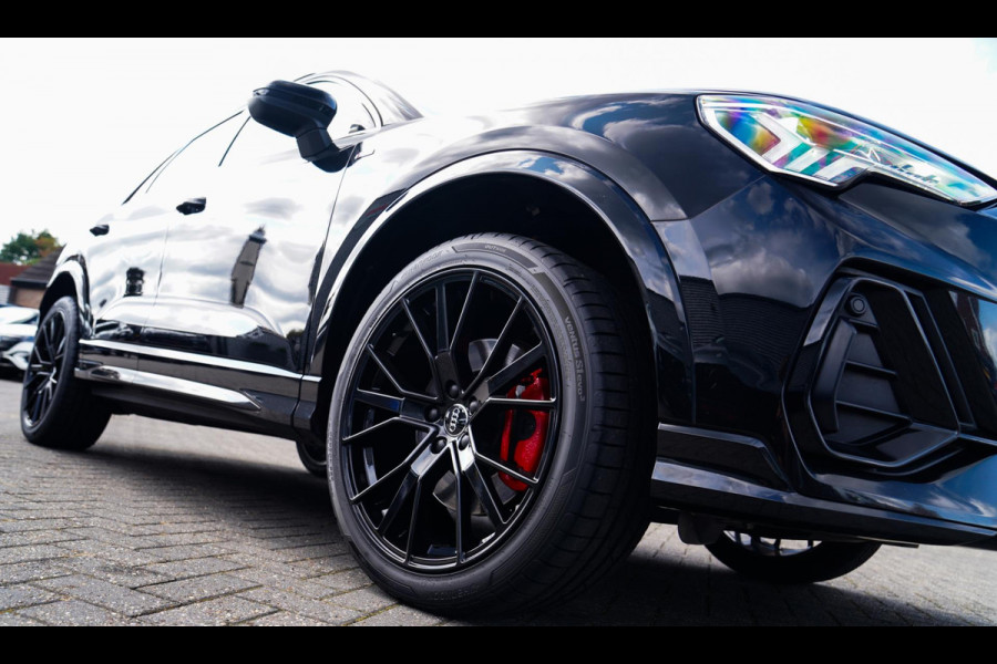 Audi Q3 45 TFSI e Business Edition | Sonos | Camera | Stuurwielverwarming Audi Q3 45 TFSI e Business Edition | Sonos | Camera | Stuurwielverwarming