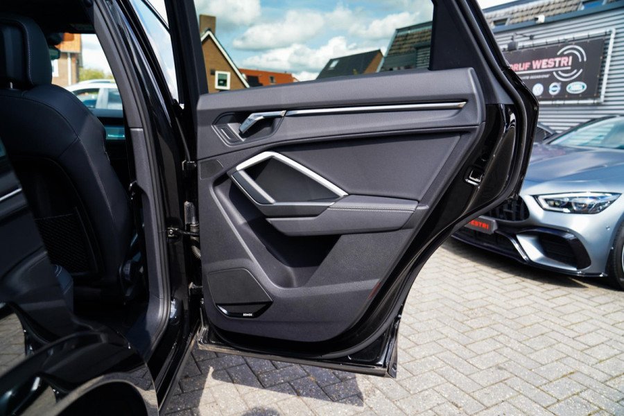 Audi Q3 45 TFSI e Business Edition | Sonos | Camera | Stuurwielverwarming Audi Q3 45 TFSI e Business Edition | Sonos | Camera | Stuurwielverwarming