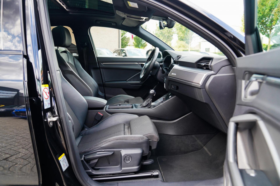 Audi Q3 45 TFSI e Business Edition | Sonos | Camera | Stuurwielverwarming Audi Q3 45 TFSI e Business Edition | Sonos | Camera | Stuurwielverwarming