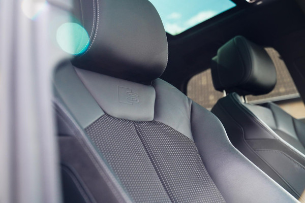 Audi Q3 45 TFSI e Business Edition | Sonos | Camera | Stuurwielverwarming Audi Q3 45 TFSI e Business Edition | Sonos | Camera | Stuurwielverwarming