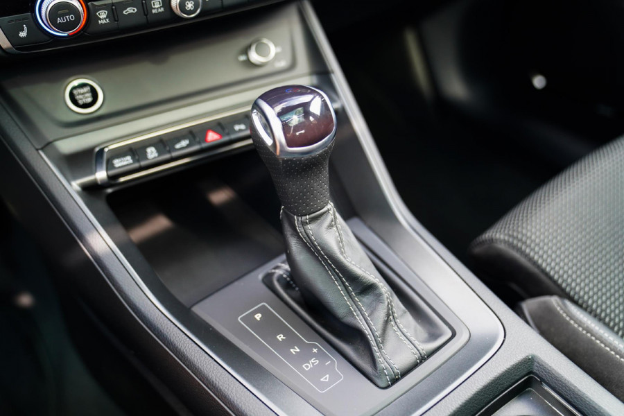 Audi Q3 45 TFSI e Business Edition | Sonos | Camera | Stuurwielverwarming Audi Q3 45 TFSI e Business Edition | Sonos | Camera | Stuurwielverwarming