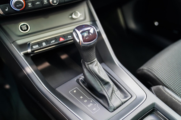 Audi Q3 45 TFSI e Business Edition | Sonos | Camera | Stuurwielverwarming Audi Q3 45 TFSI e Business Edition | Sonos | Camera | Stuurwielverwarming