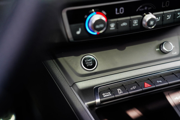 Audi Q3 45 TFSI e Business Edition | Sonos | Camera | Stuurwielverwarming Audi Q3 45 TFSI e Business Edition | Sonos | Camera | Stuurwielverwarming