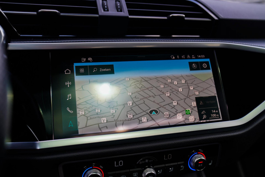 Audi Q3 45 TFSI e Business Edition | Sonos | Camera | Stuurwielverwarming Audi Q3 45 TFSI e Business Edition | Sonos | Camera | Stuurwielverwarming