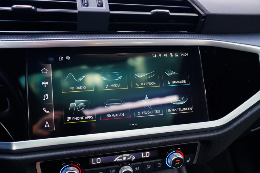 Audi Q3 45 TFSI e Business Edition | Sonos | Camera | Stuurwielverwarming Audi Q3 45 TFSI e Business Edition | Sonos | Camera | Stuurwielverwarming