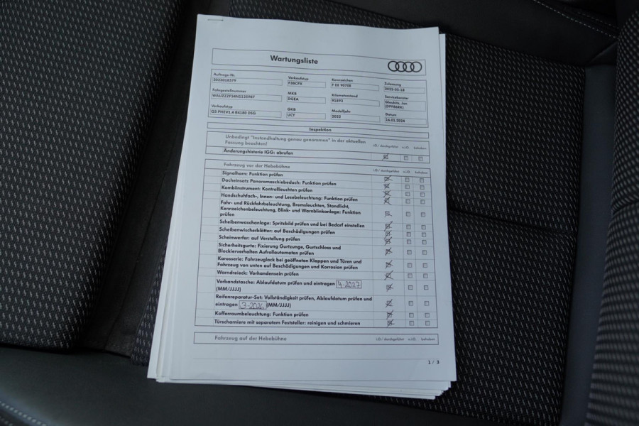 Audi Q3 45 TFSI e Business Edition | Sonos | Camera | Stuurwielverwarming Audi Q3 45 TFSI e Business Edition | Sonos | Camera | Stuurwielverwarming