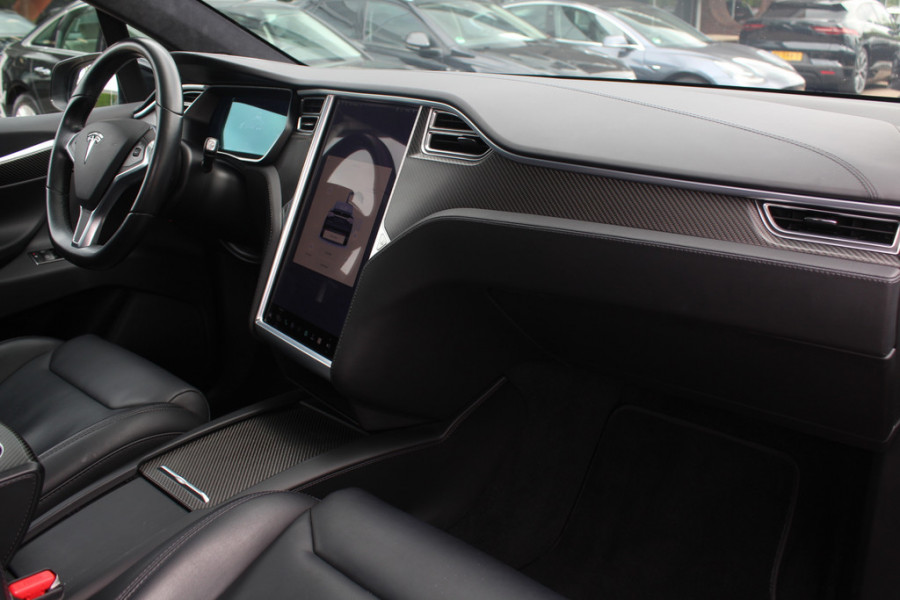 Tesla Model X 100D 6p. / SoH 89.8% / Autopilot / Trekhaak / Panoramadak / 20'' / Luxe Leder / Luchtvering