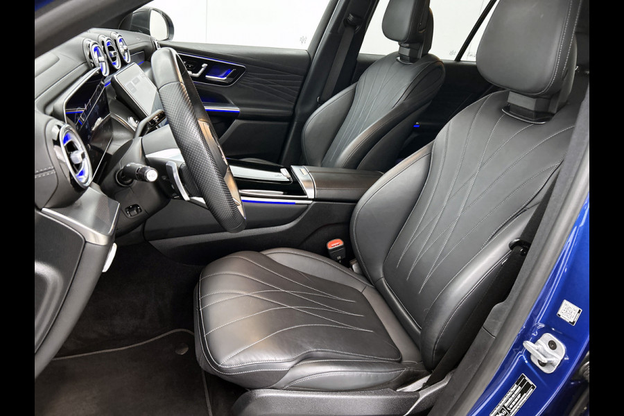 Mercedes-Benz GLC 200 4MATIC AMG Line Panoramadak | Multispaaks lichtmetalen velgen | Head-up | Trekhaak elct. wegklapb Inclusief 24 maanden MB Certified garantie voor Europa.