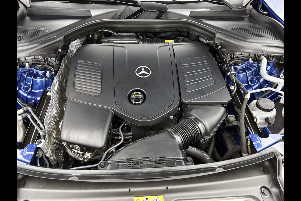 Mercedes-Benz GLC 200 4MATIC AMG Line Panoramadak | Multispaaks lichtmetalen velgen | Head-up | Trekhaak elct. wegklapb Inclusief 24 maanden MB Certified garantie voor Europa.