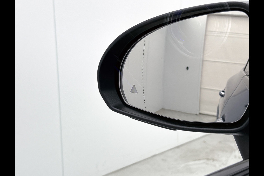 Mercedes-Benz GLC 200 4MATIC AMG Line Panoramadak | Multispaaks lichtmetalen velgen | Head-up | Trekhaak elct. wegklapb Inclusief 24 maanden MB Certified garantie voor Europa.