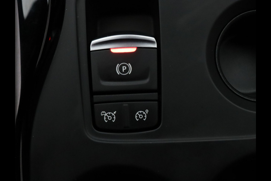 Renault Kadjar 160pk TCe Black Edition Automaat Camera | Cruise | Navi | Parkeersens. v+a | Stoelverw.