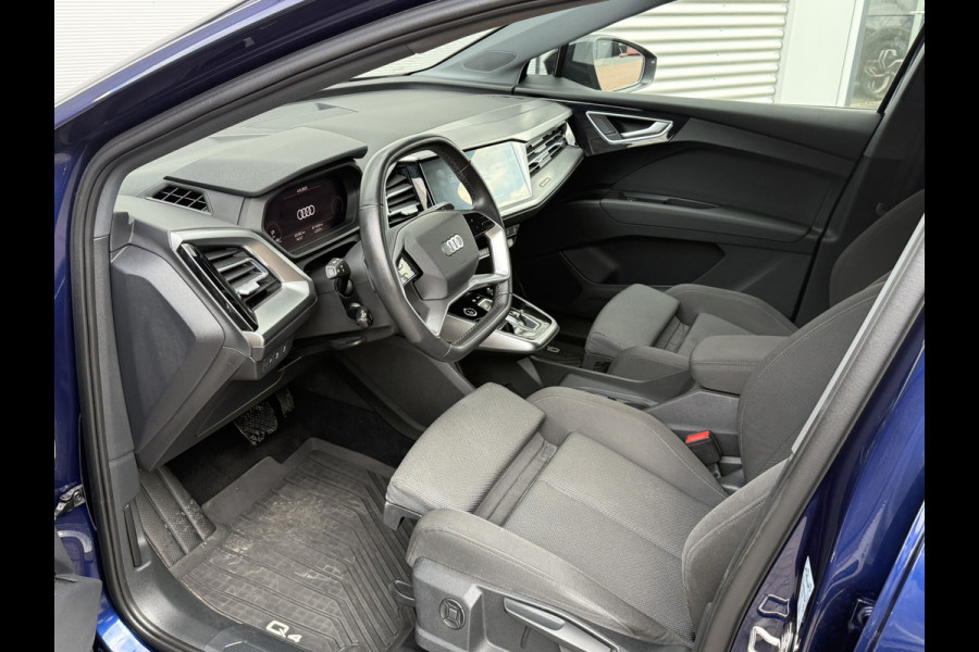 Audi Q4 e-tron 35 Launch edition Advanced 55 kWh | Trekhaak | Apple carplay | 20''Inch