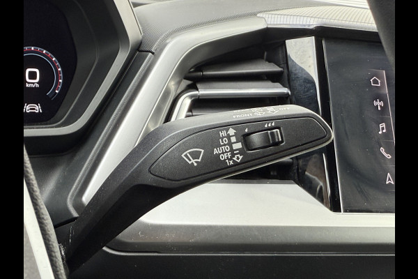 Audi Q4 e-tron 35 Launch edition Advanced 55 kWh | Trekhaak | Apple carplay | 20''Inch