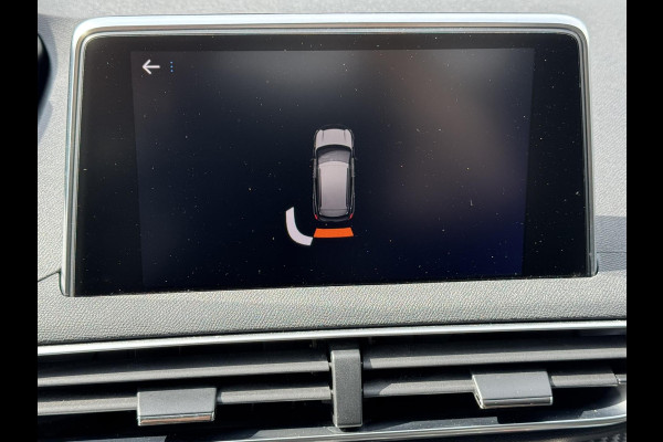 Peugeot 3008 1.2 PureTech AGC Allure Cruise control Climate control Keyless Navigatie Apple / Android Parkeersenoren voor/achter