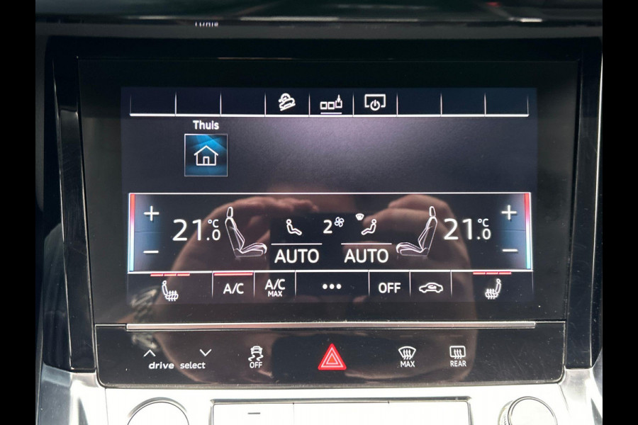 Audi e-tron E-tron 55 quattro 95 kWh Leder Camera Apple/Carplay