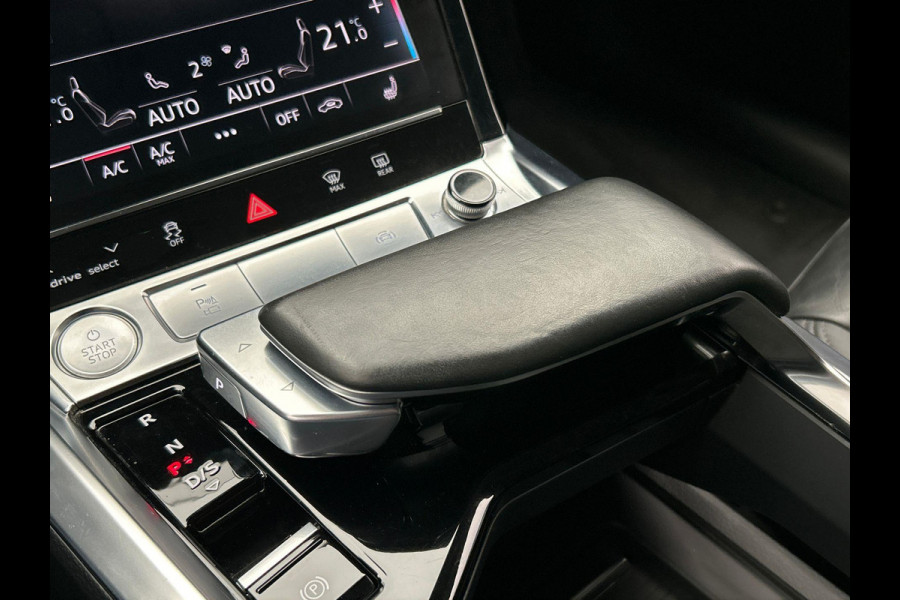Audi e-tron E-tron 55 quattro 95 kWh Leder Camera Apple/Carplay