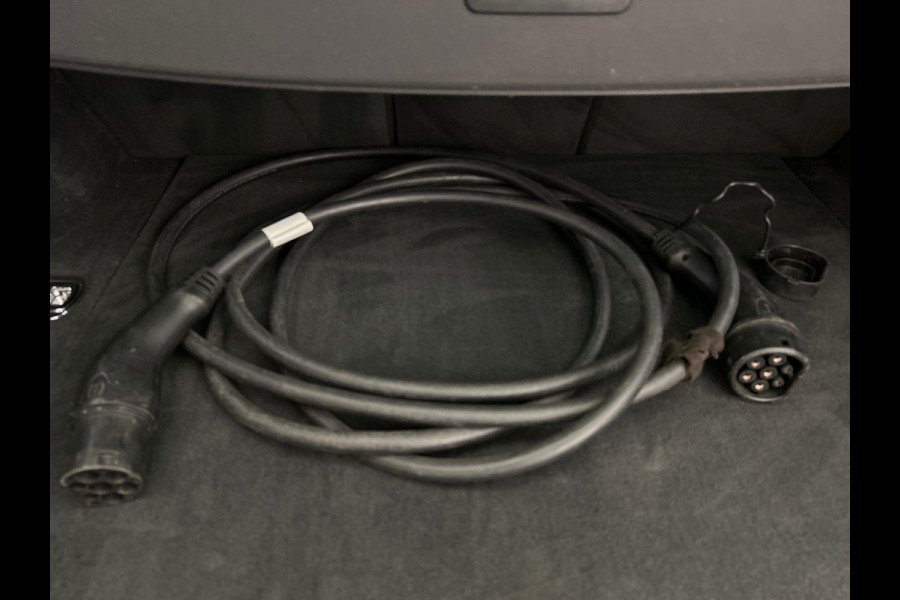 Audi e-tron E-tron 55 quattro 95 kWh Leder Camera Apple/Carplay