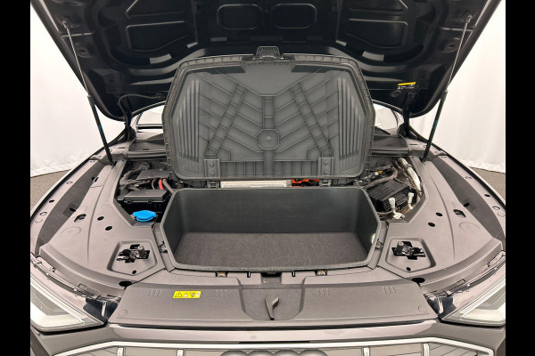 Audi e-tron E-tron 55 quattro 95 kWh Leder Camera Apple/Carplay