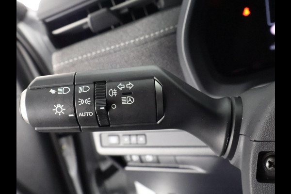 Lexus LBX Business Line Bi-Tone 2WD | Dodehoek detectie | Stuur- & Stoelverwarming | Navigatie | Parkeersensoren